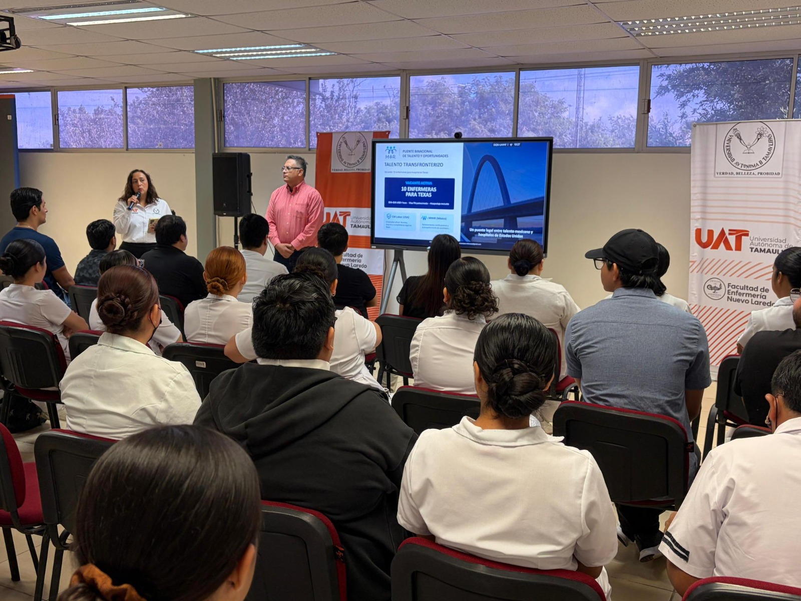 Consolida la UAT alianza para colocar a profesionales de Enfermería en hospitales de Texas