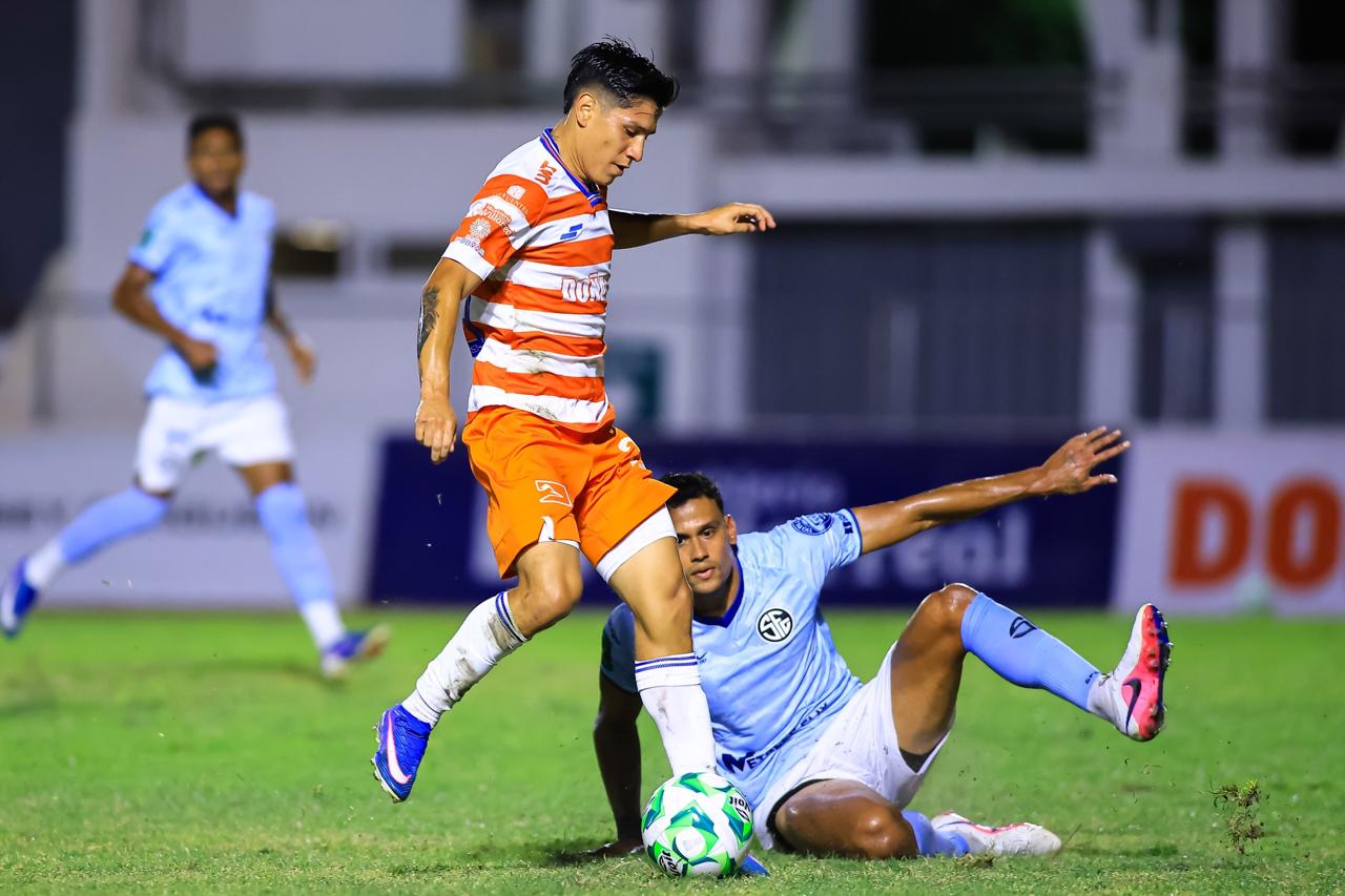 BRINDAN CORRECAMINOS Y SPORTING INTENSO DUELO EN EL MARTE R. GÓMEZ