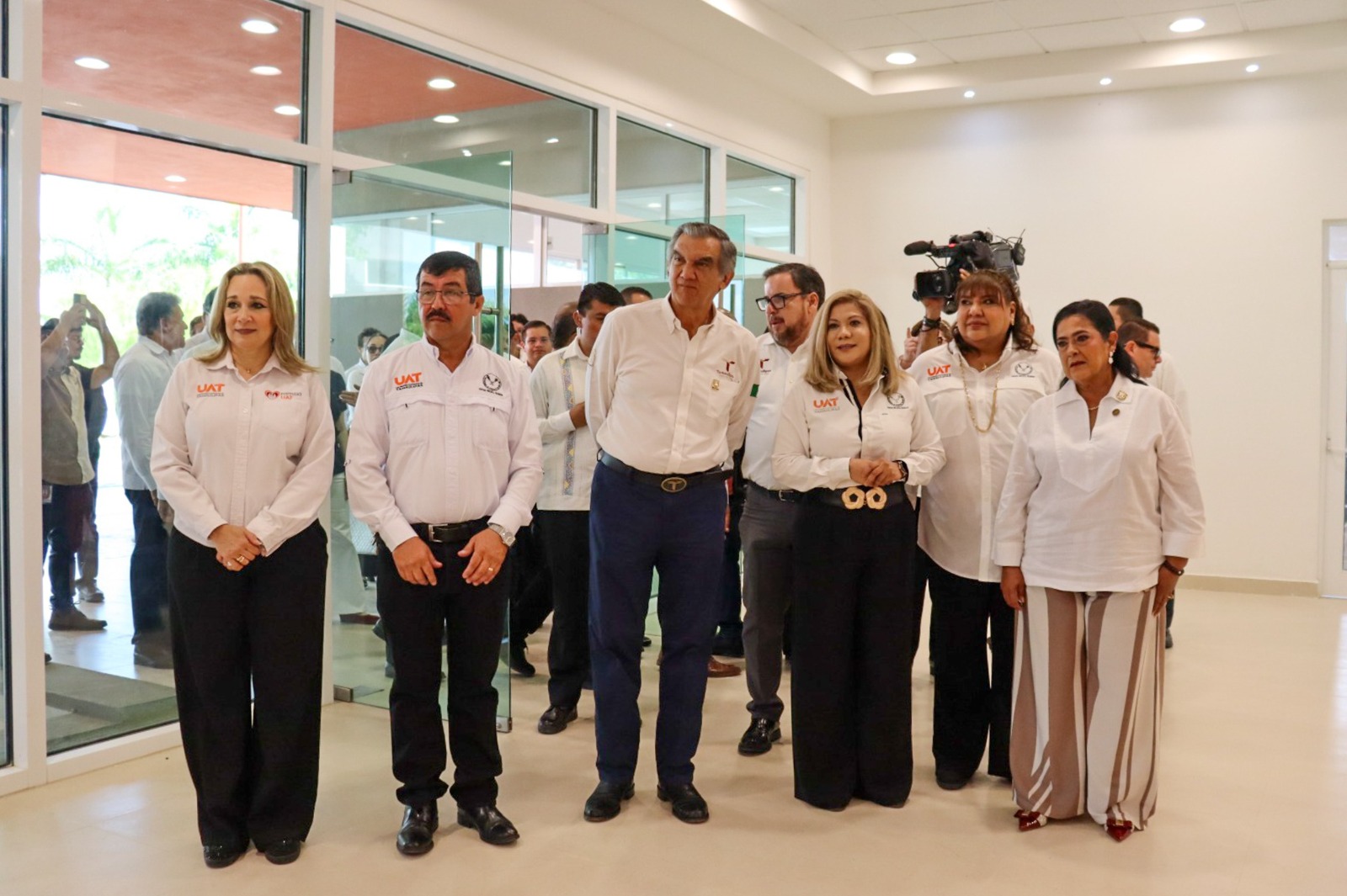 Reconoce Américo Villarreal calidad y pertinencia de la nueva Prepa UAT Tampico
