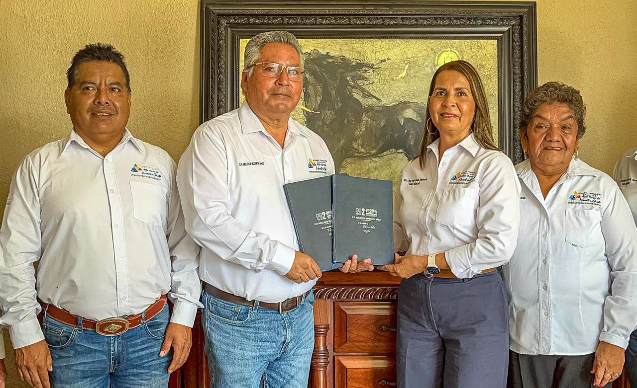 Presenta Melchor Budarth su Segundo Informe de Gobierno ante el Cabildo de Ocampo